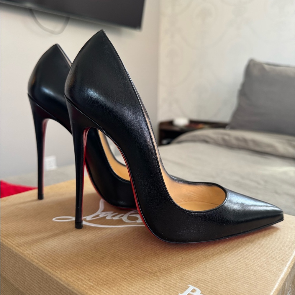 Christian Louboutin Black Leather Pointed-Toe Pumps with Red Soles